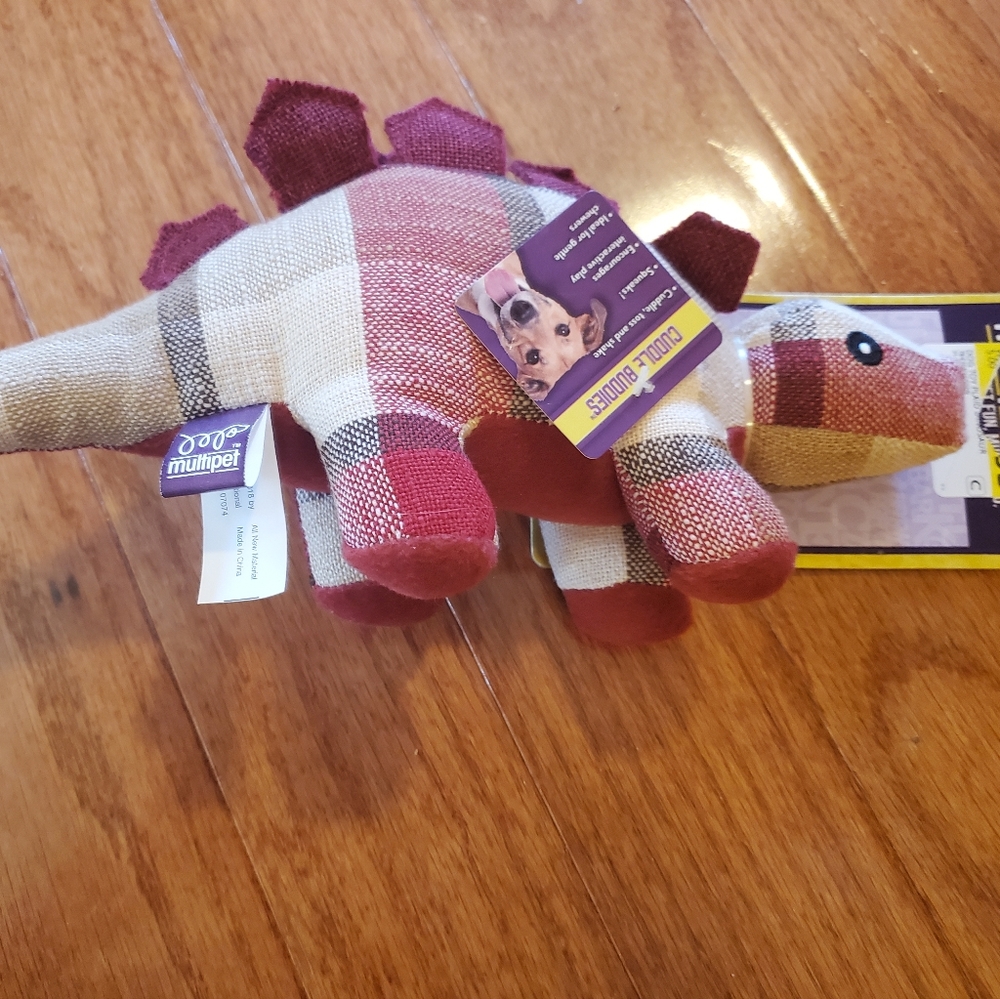 Multipet plaid stuffed dinosaur (stegosaurus) toy. NWT.